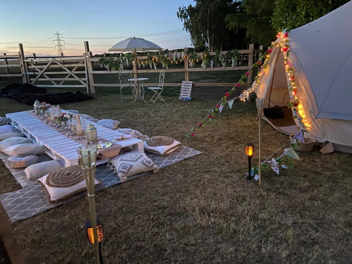 Hotel Country Bumpkins Luxury Glamping Wellingore Exteriér fotografie