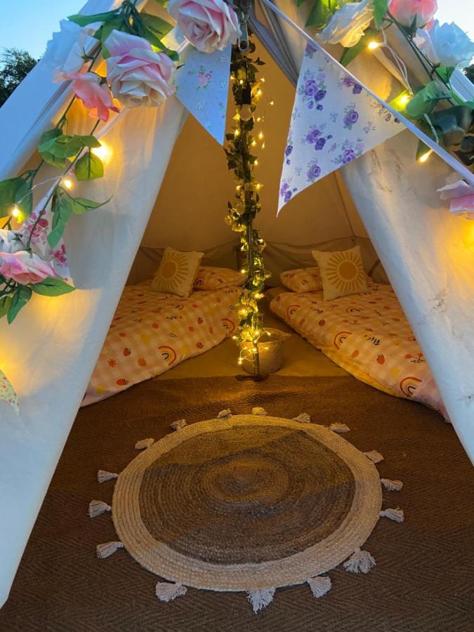 Hotel Country Bumpkins Luxury Glamping Wellingore Exteriér fotografie