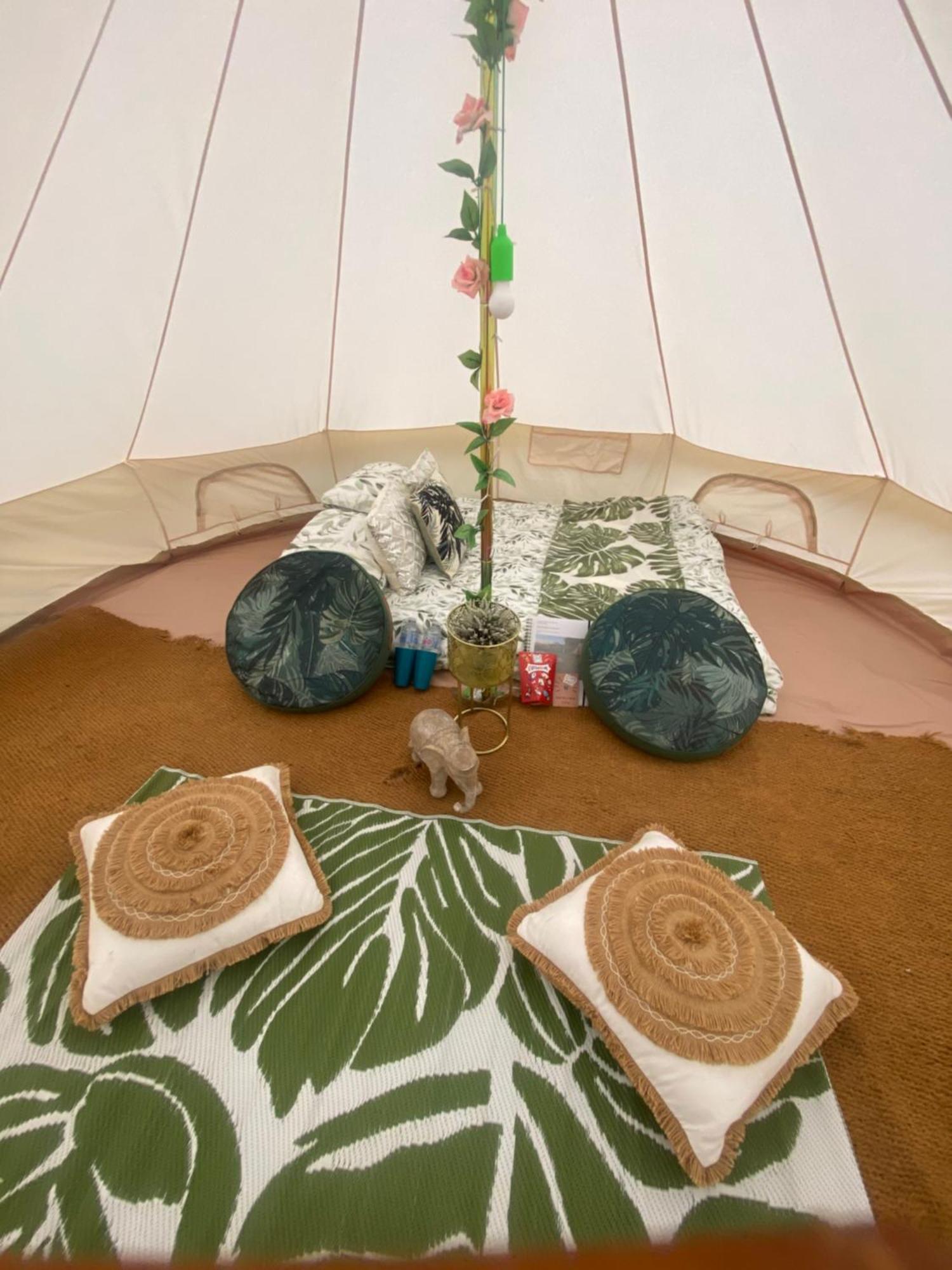 Hotel Country Bumpkins Luxury Glamping Wellingore Exteriér fotografie